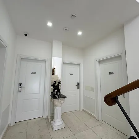 Diell Hotel 3*